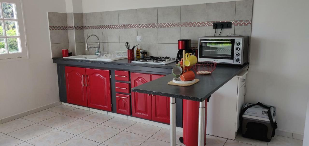 Appartement Escale Caraibes à Trois-Rivières Extérieur photo